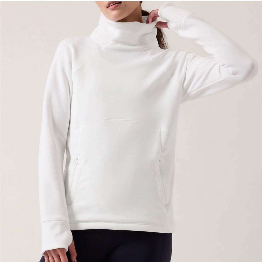 Athleta white Polartec sweatshirt size XS